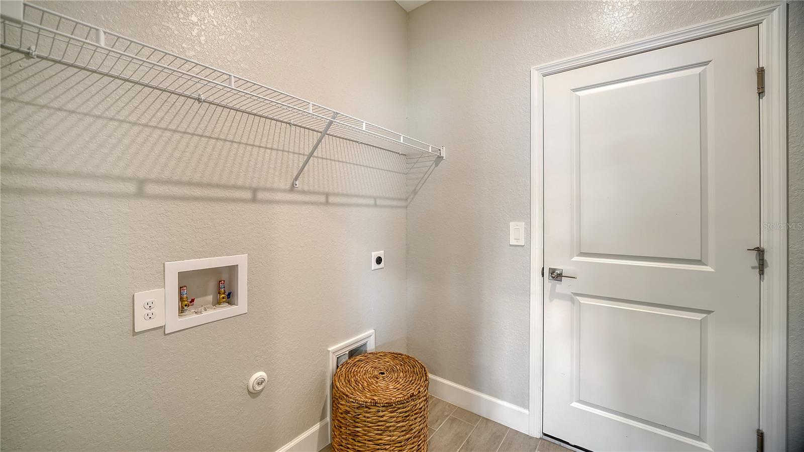 1309 E PRICE BLVD, NORTH PORT, FL, 34288