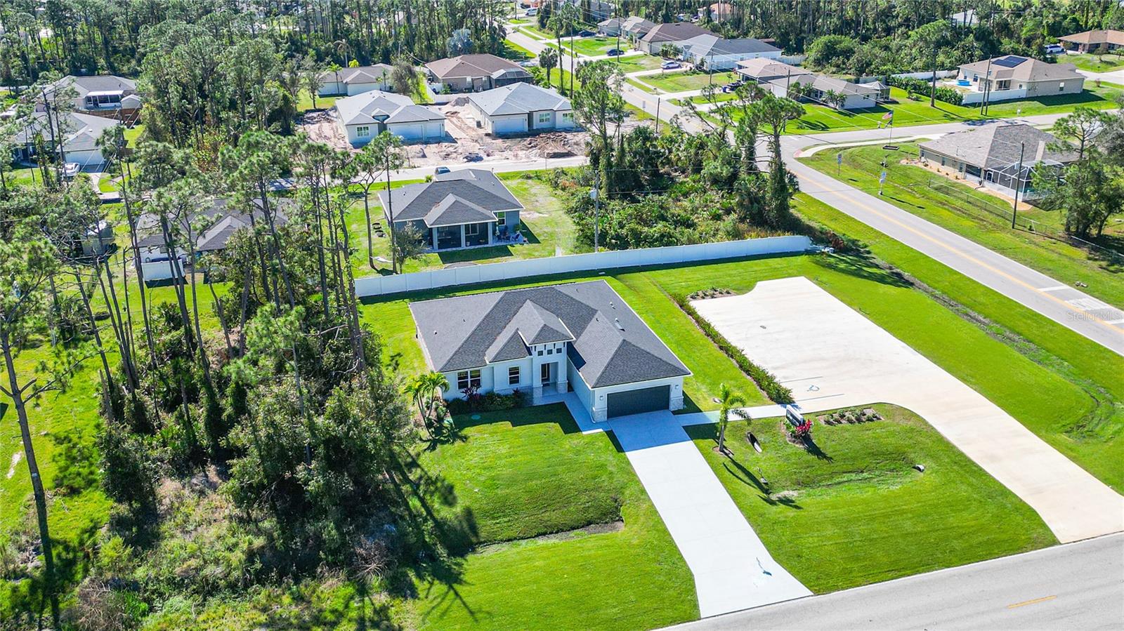 1309 E PRICE BLVD, NORTH PORT, FL, 34288