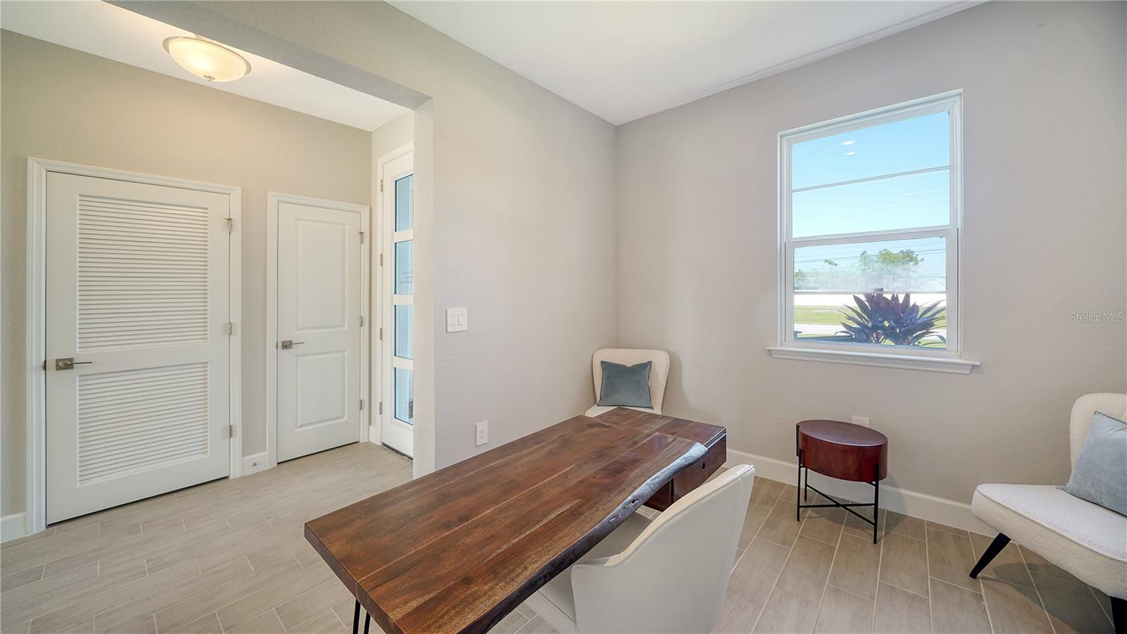 1309 E PRICE BLVD, NORTH PORT, FL, 34288