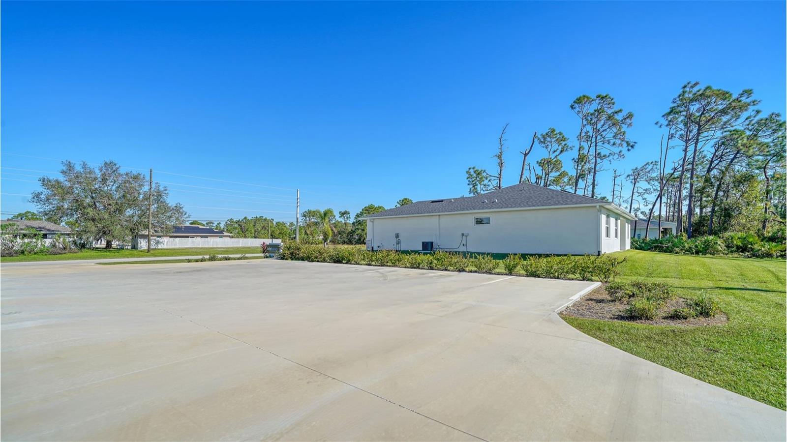 1309 E PRICE BLVD, NORTH PORT, FL, 34288