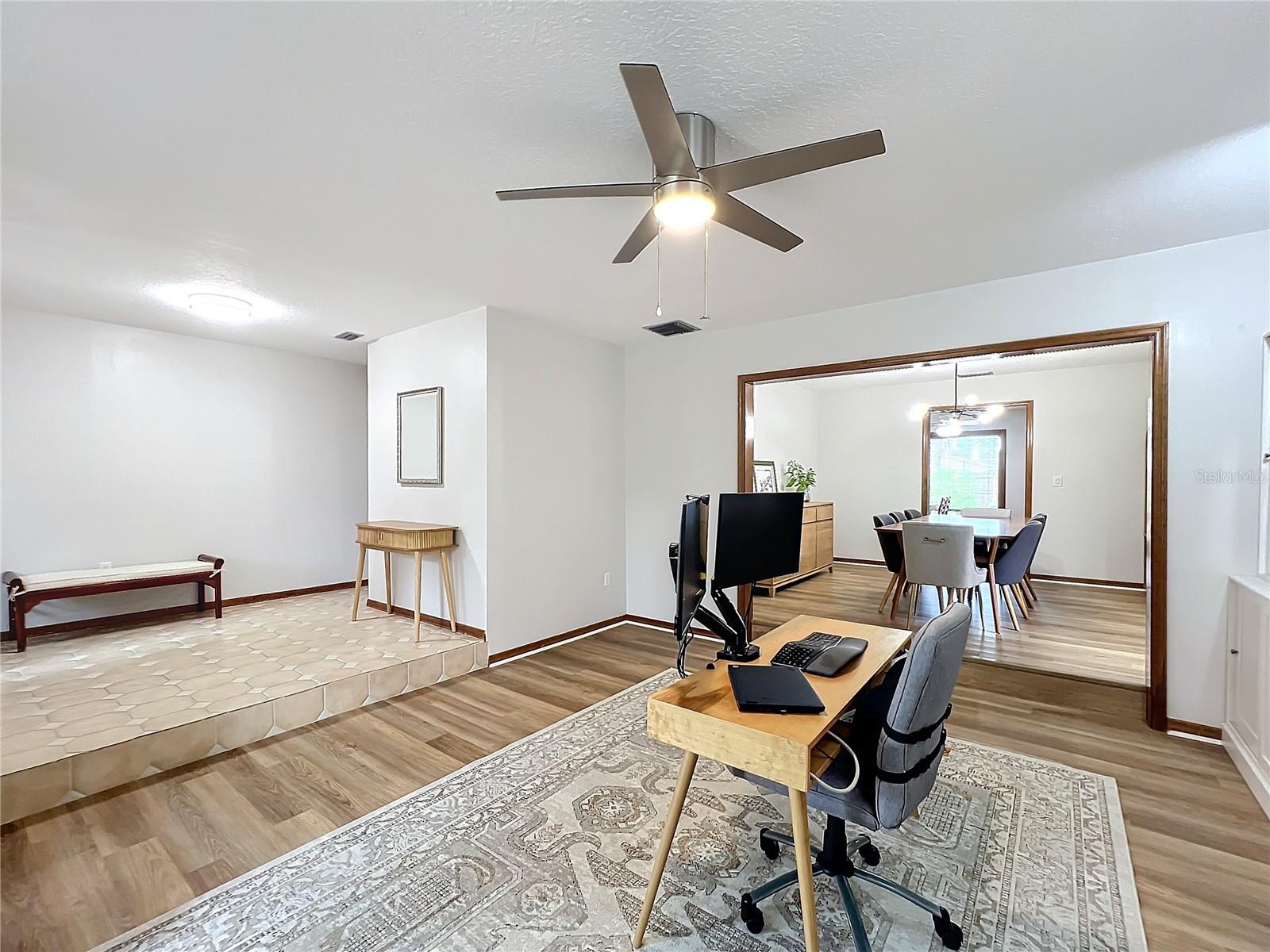 4333 WOODLYNNE LN, ORLANDO, FL, 32812