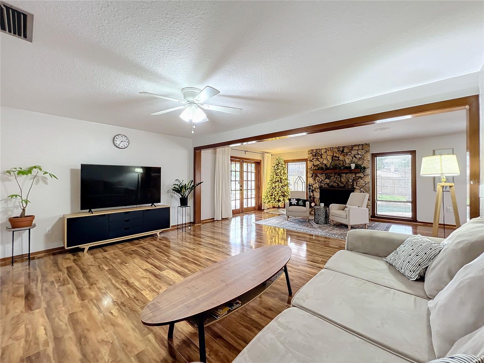 4333 WOODLYNNE LN, ORLANDO, FL, 32812