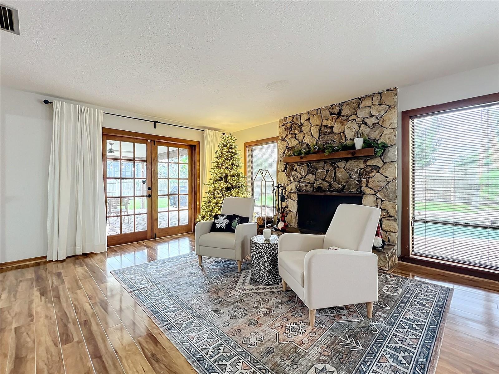 4333 WOODLYNNE LN, ORLANDO, FL, 32812