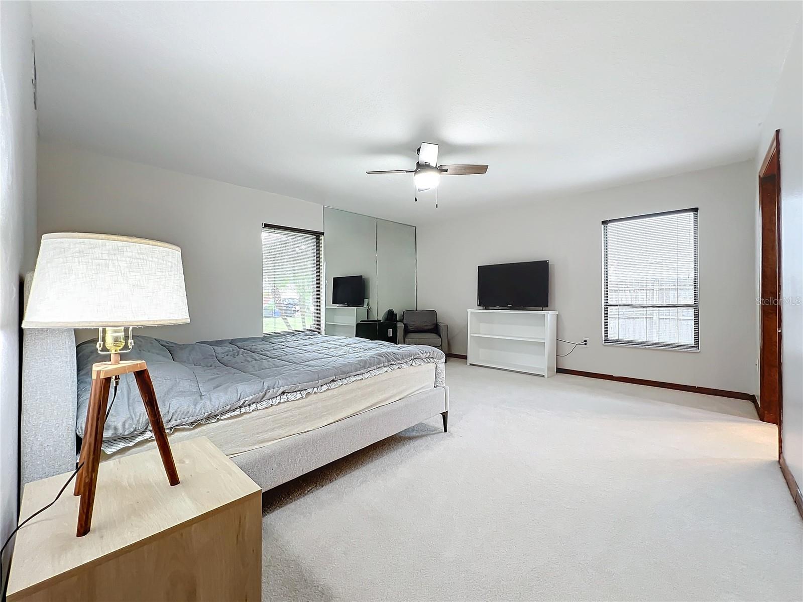 4333 WOODLYNNE LN, ORLANDO, FL, 32812