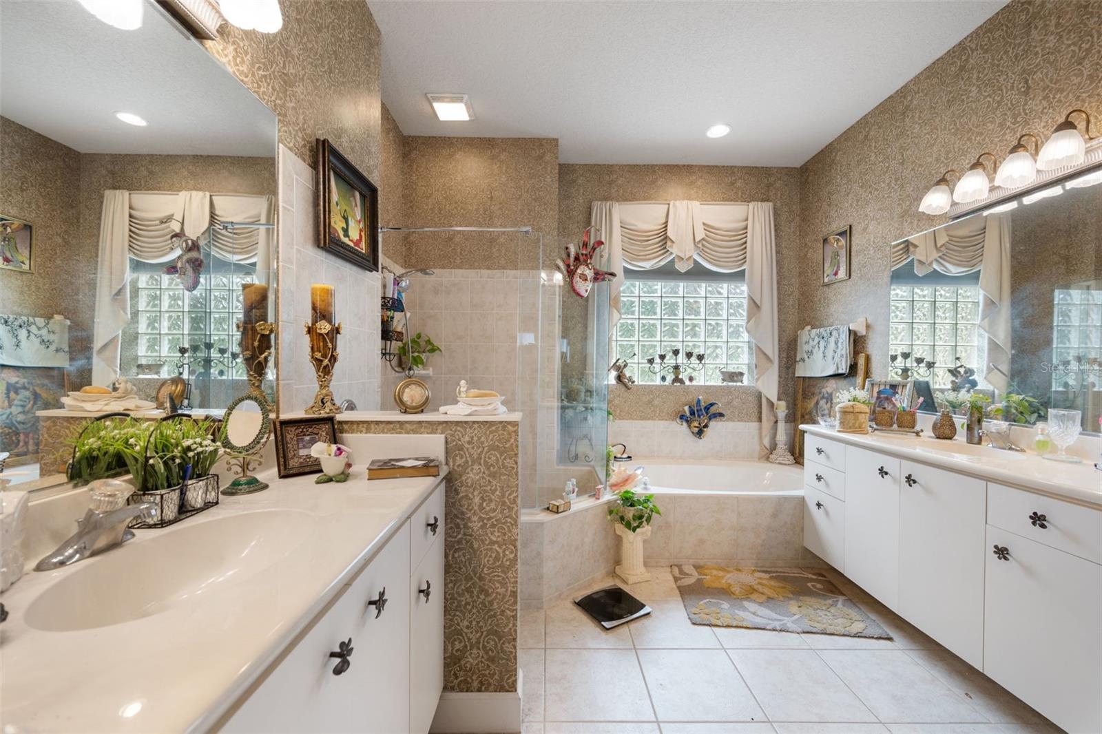 801 WESTLAKE DR, ORMOND BEACH, FL, 32174