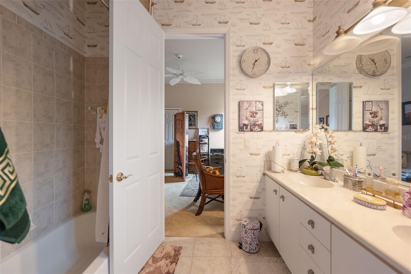 801 WESTLAKE DR, ORMOND BEACH, FL, 32174