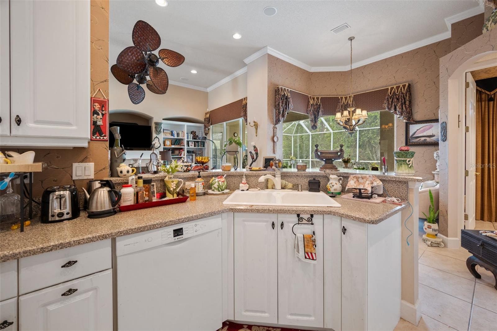 801 WESTLAKE DR, ORMOND BEACH, FL, 32174