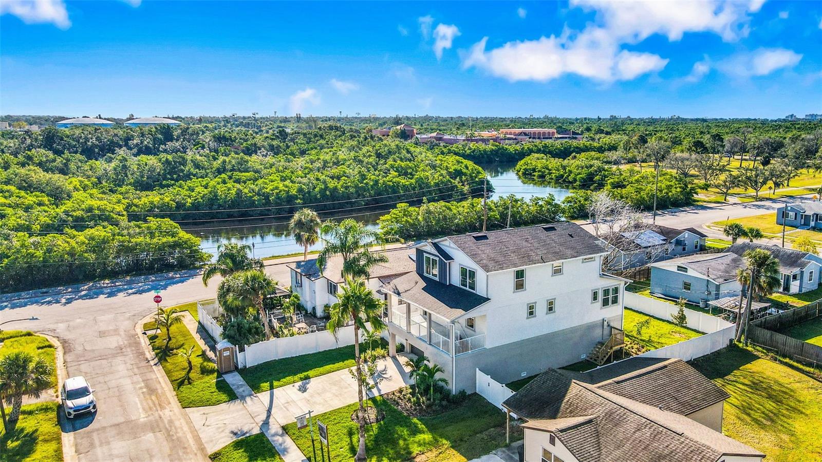 840 61ST AVE NE, ST PETERSBURG, FL, 33703