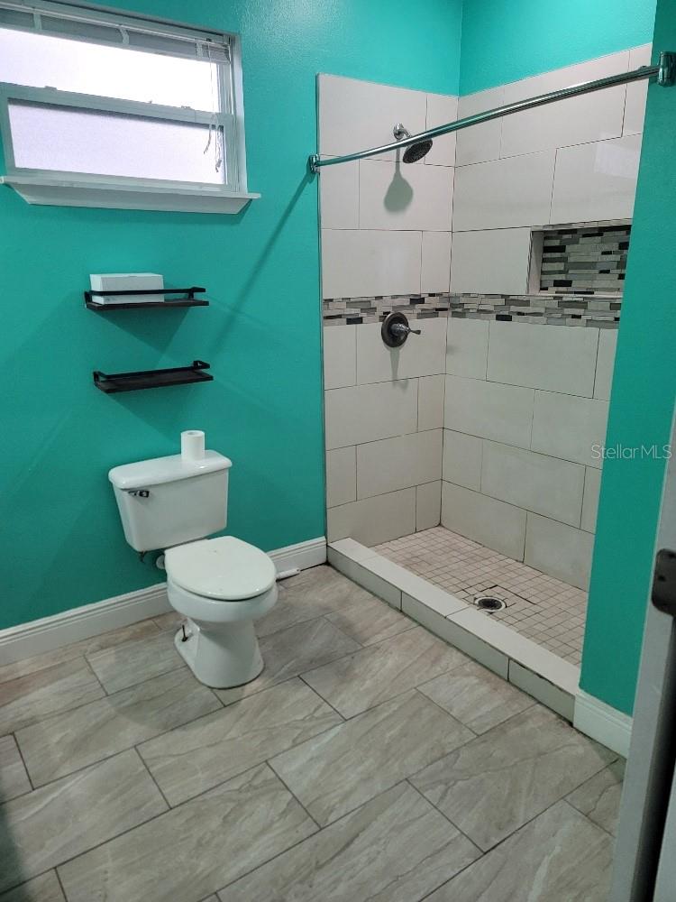 3193 W CENTRAL BLVD, ORLANDO, FL, 32805
