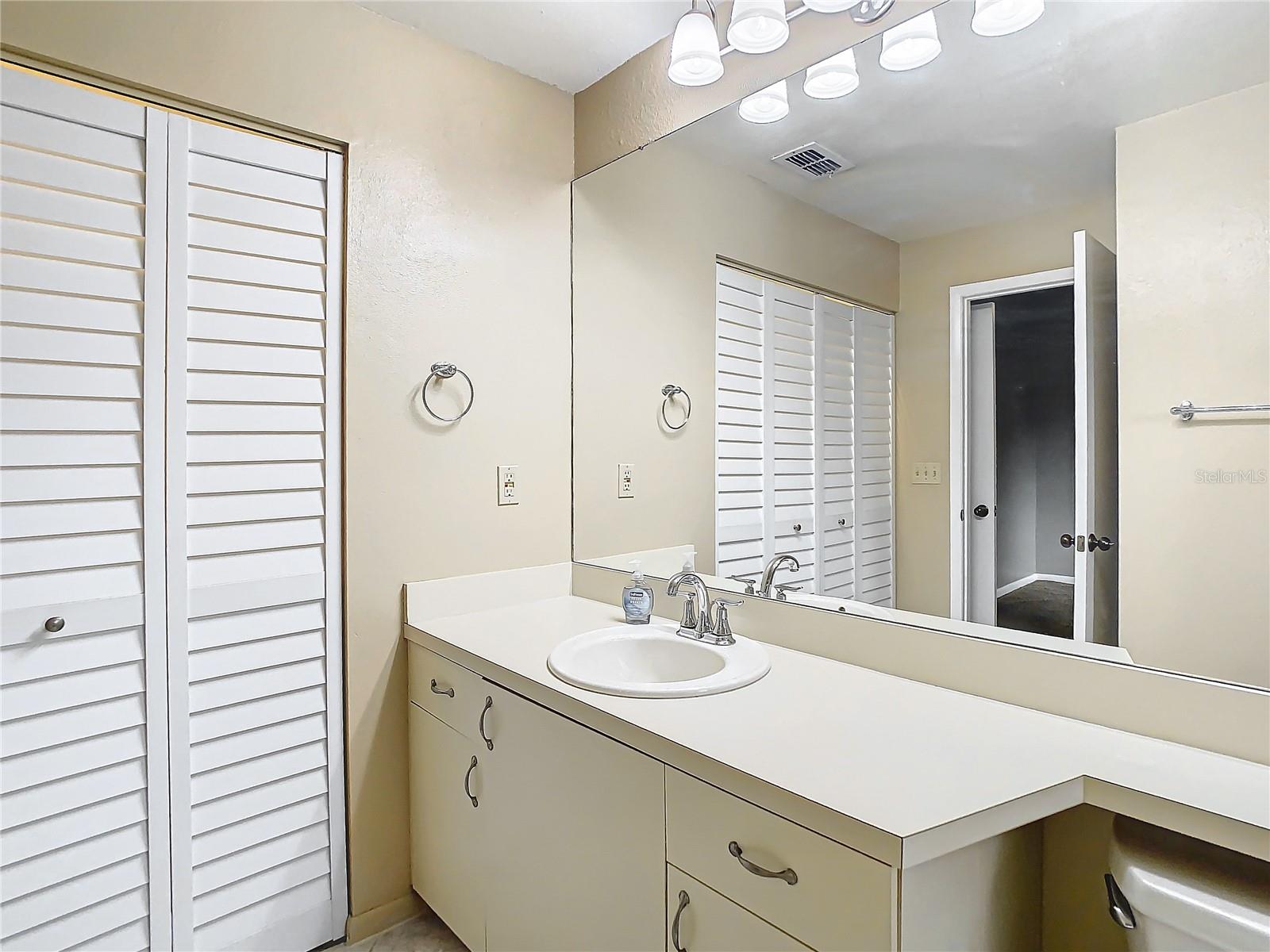 3460 COUNTRYSIDE BLVD #29, CLEARWATER, FL, 33761