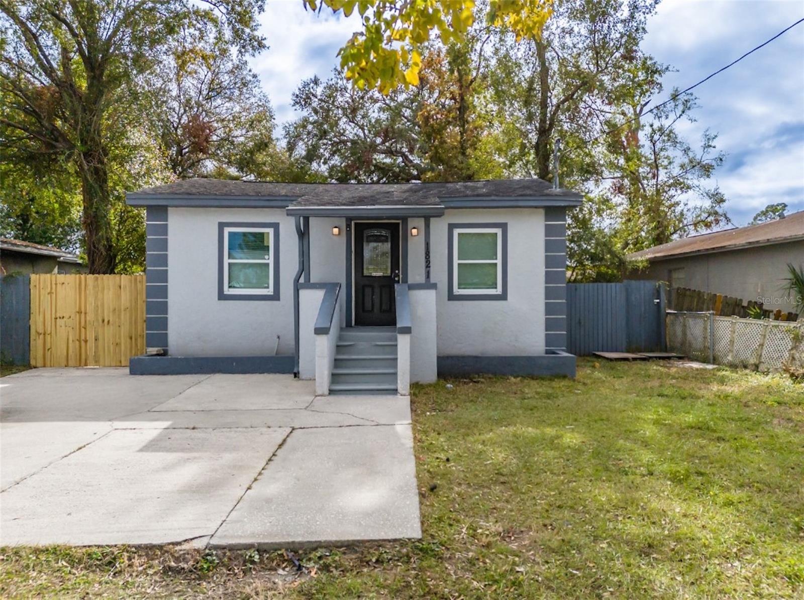 1821 E HUMPHREY ST, TAMPA, FL, 33604