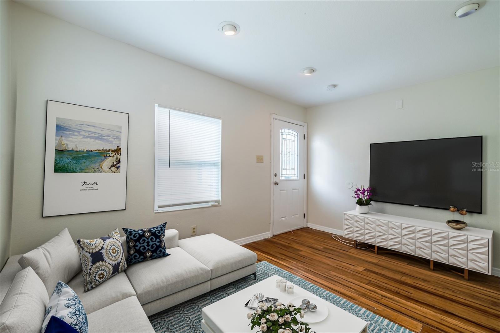 1821 E HUMPHREY ST, TAMPA, FL, 33604