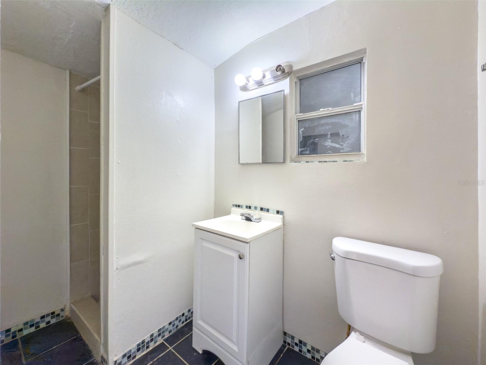 1821 E HUMPHREY ST, TAMPA, FL, 33604