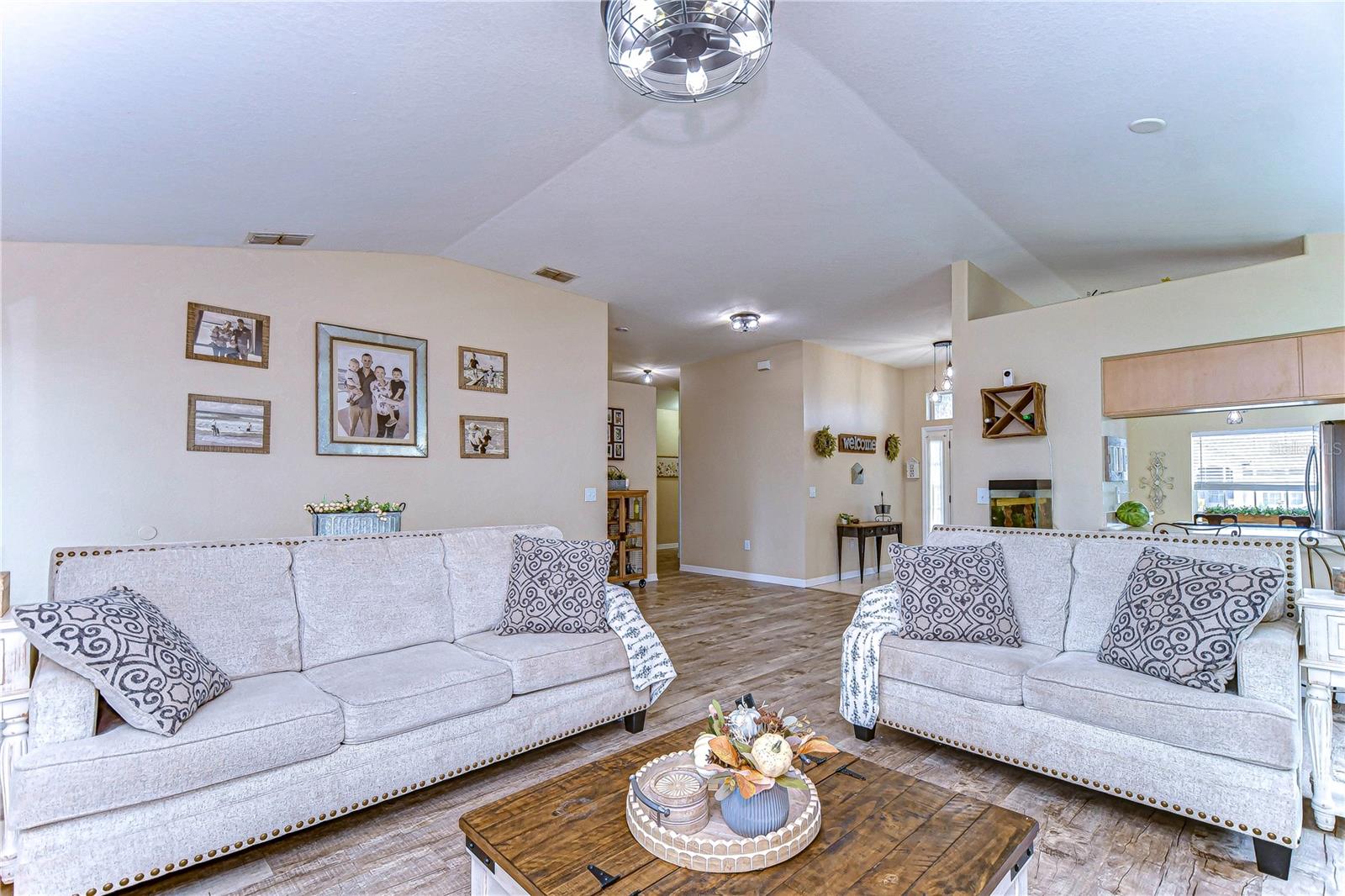 6867 SHADOWCAST LN, LAKELAND, FL, 33813