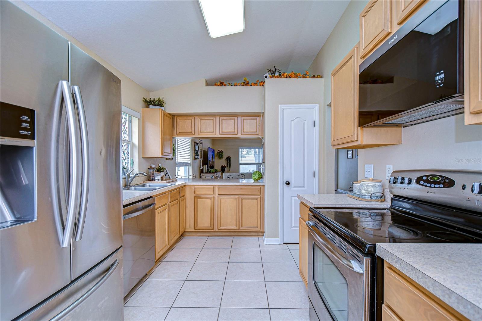 6867 SHADOWCAST LN, LAKELAND, FL, 33813
