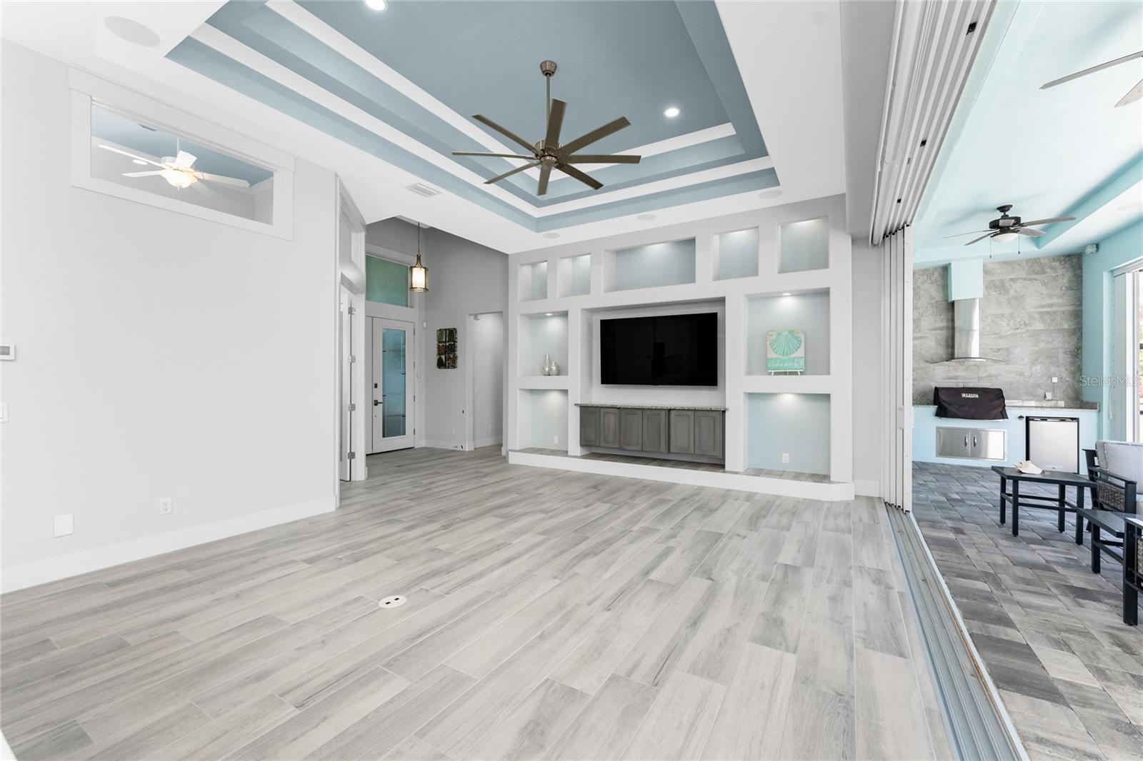 231 ROTONDA BLVD N, ROTONDA WEST, FL, 33947