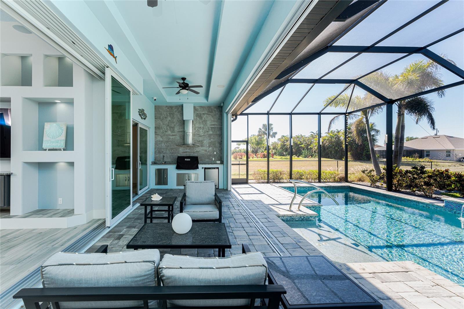 231 ROTONDA BLVD N, ROTONDA WEST, FL, 33947