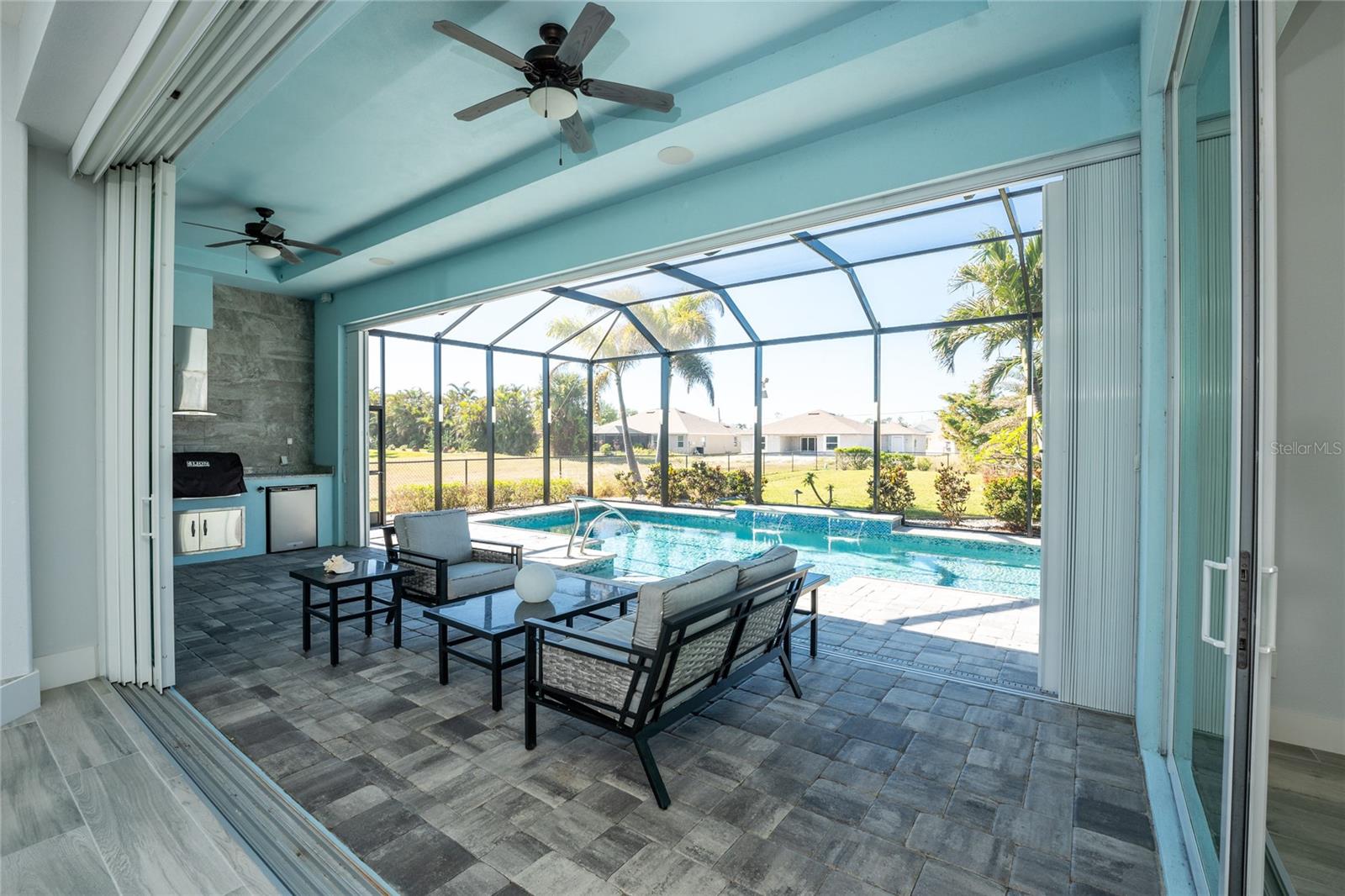 231 ROTONDA BLVD N, ROTONDA WEST, FL, 33947