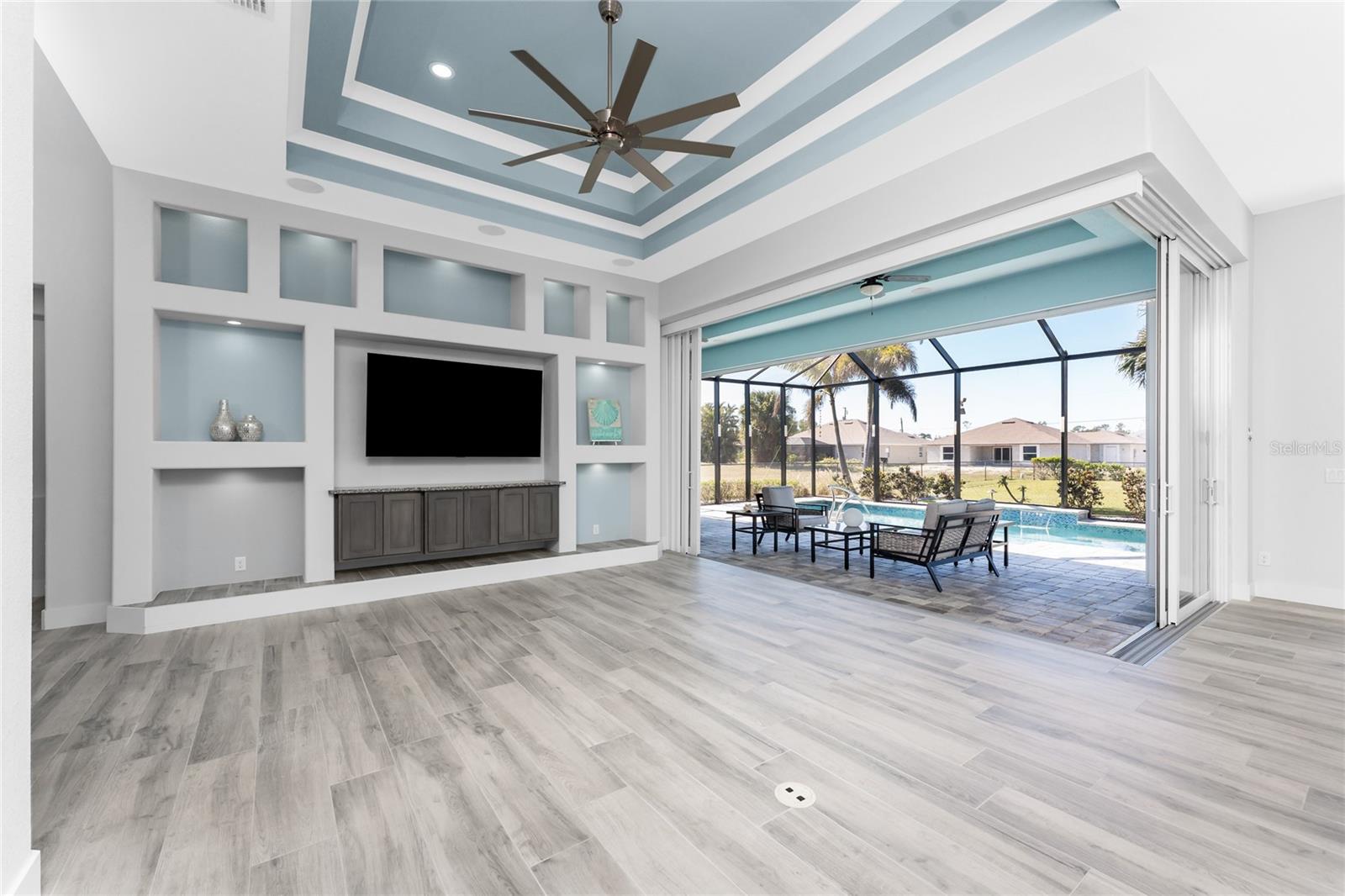 231 ROTONDA BLVD N, ROTONDA WEST, FL, 33947