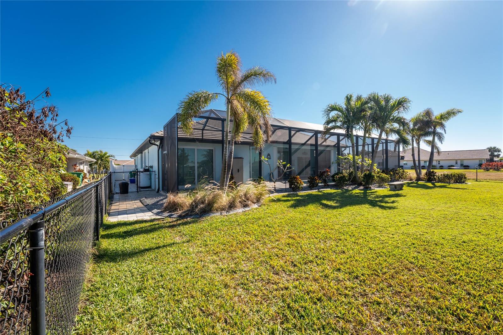 231 ROTONDA BLVD N, ROTONDA WEST, FL, 33947