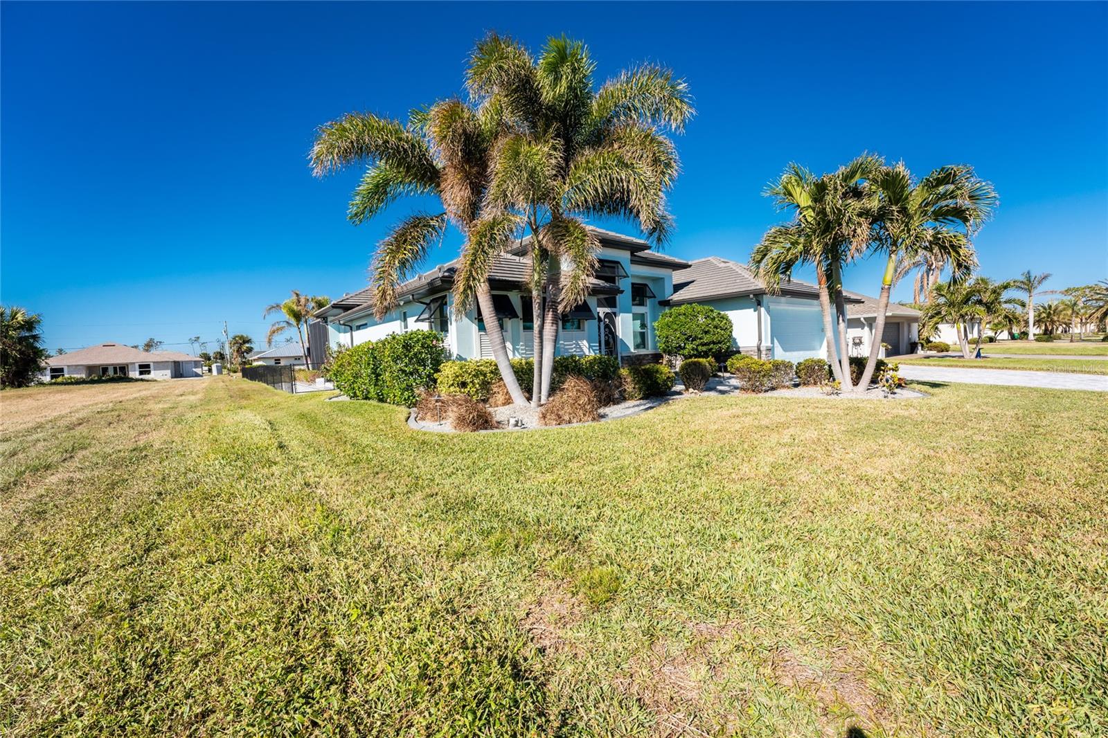 231 ROTONDA BLVD N, ROTONDA WEST, FL, 33947