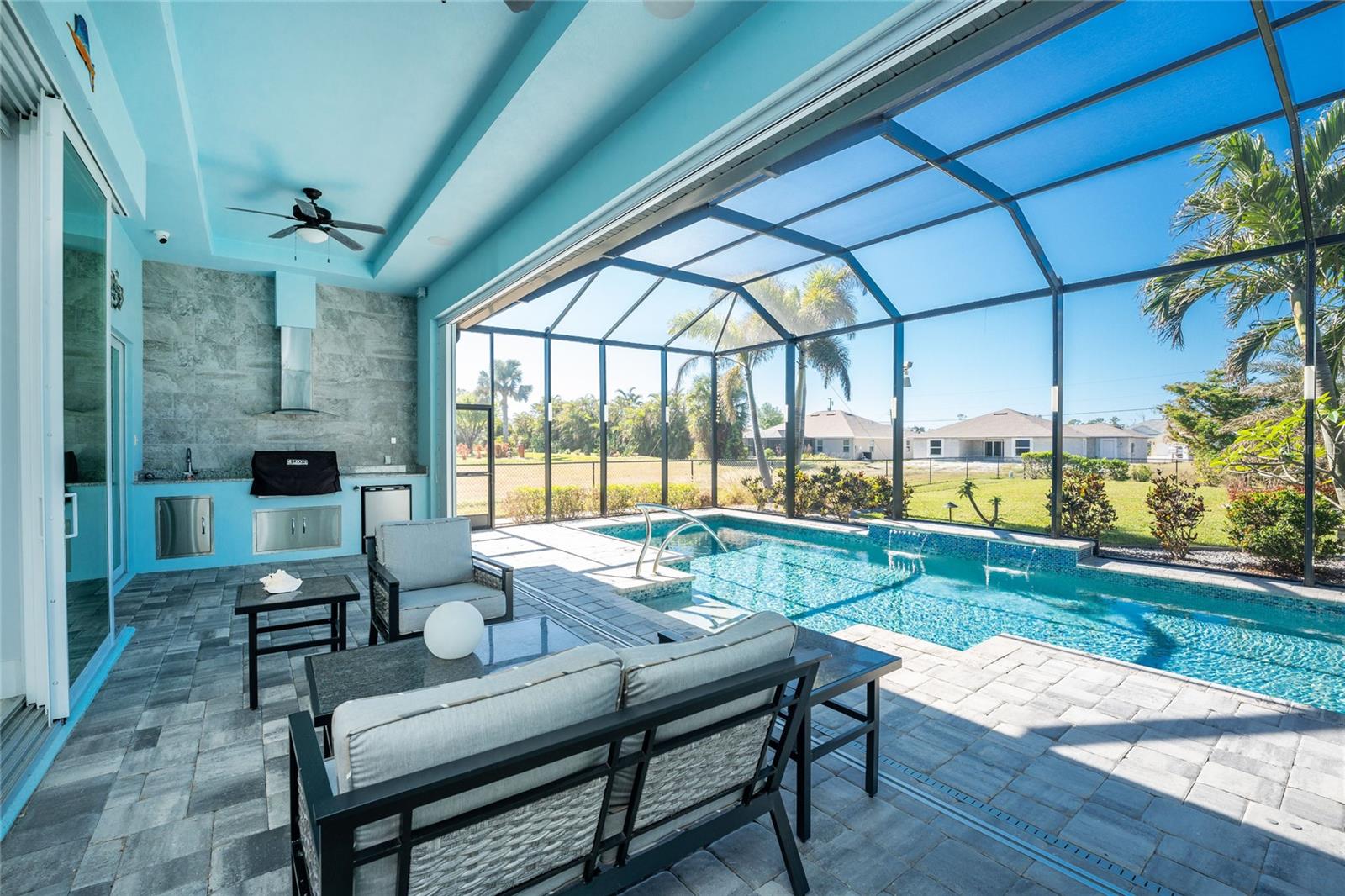 231 ROTONDA BLVD N, ROTONDA WEST, FL, 33947