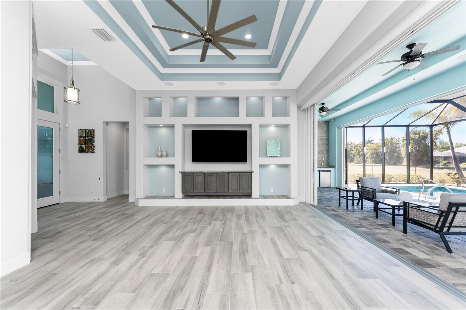 231 ROTONDA BLVD N, ROTONDA WEST, FL, 33947