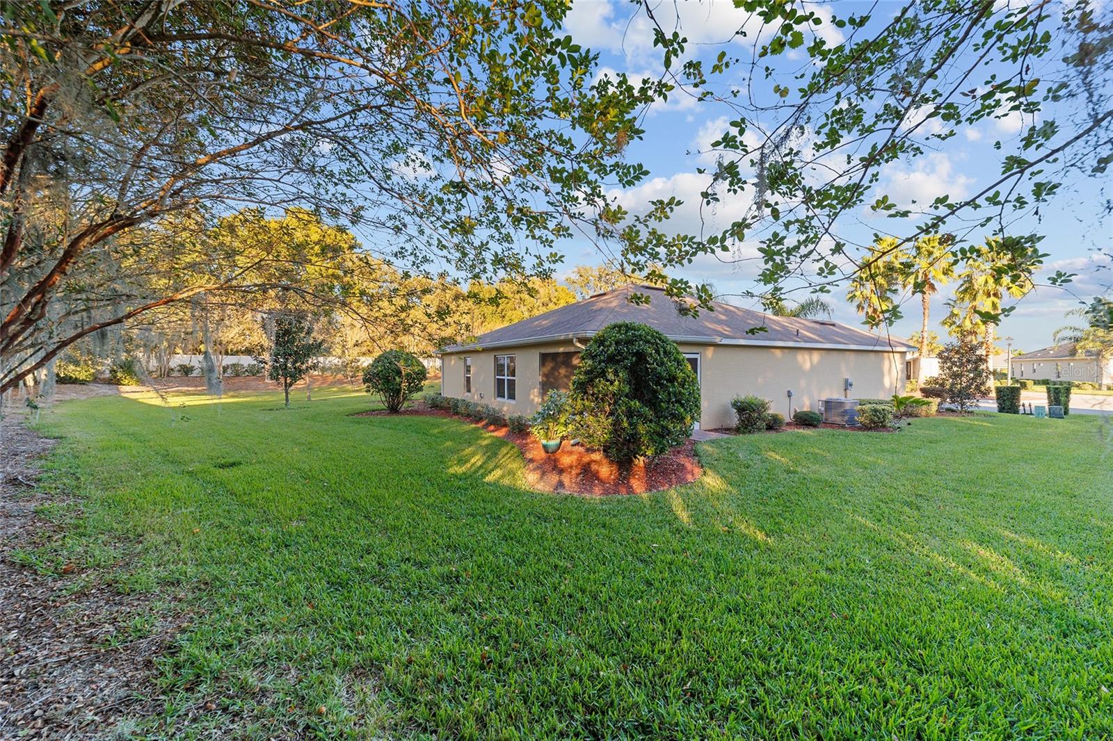 10286 JULIA ISLES AVE, OXFORD, FL, 34484