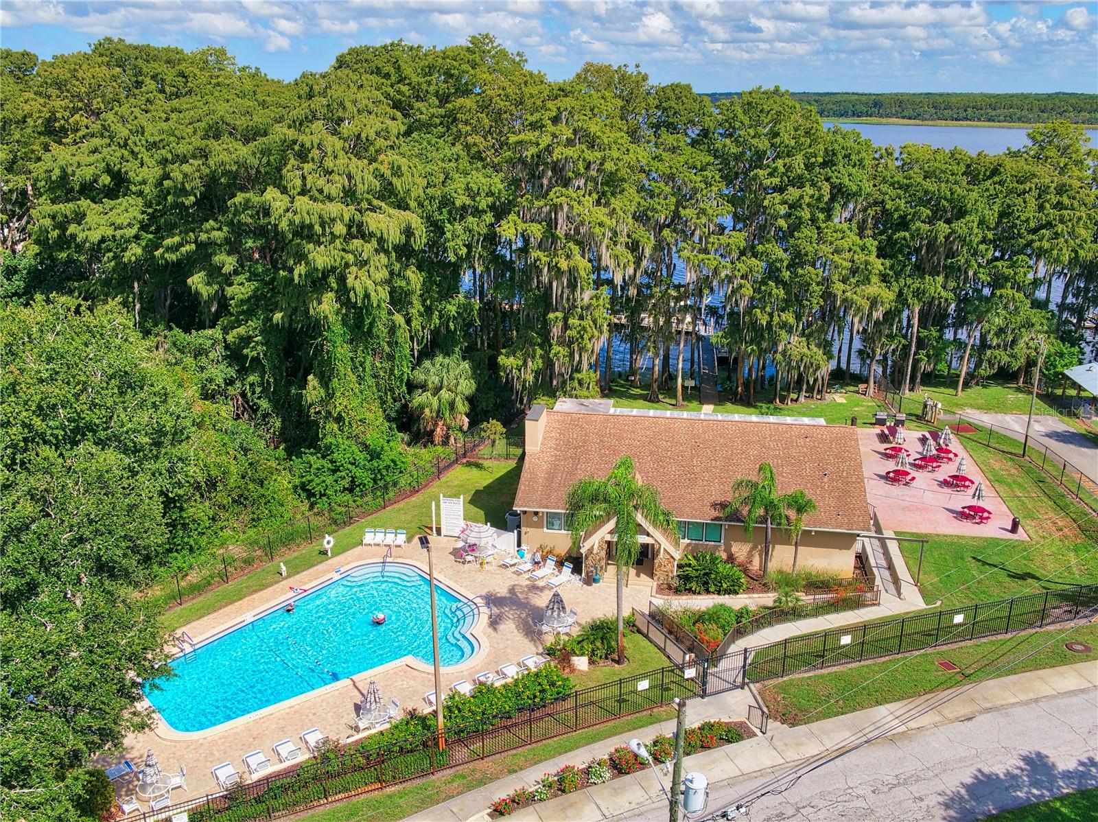 3281 MCMATH DR, PALM HARBOR, FL, 34684
