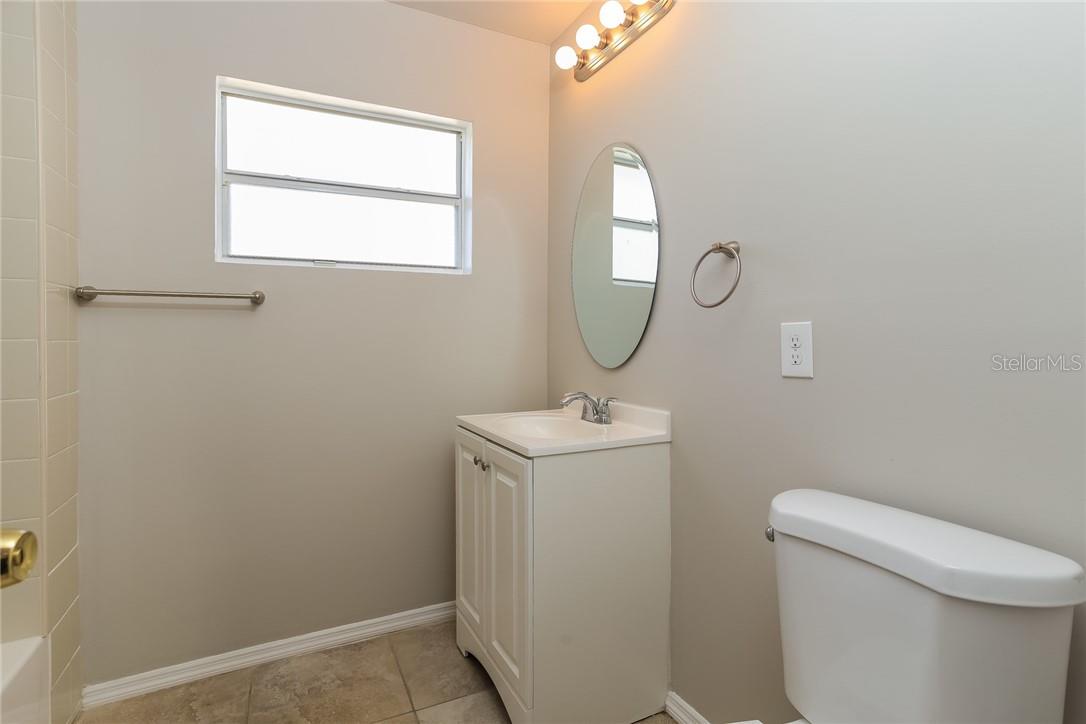 1223 AVENUE N, HAINES CITY, FL, 33844