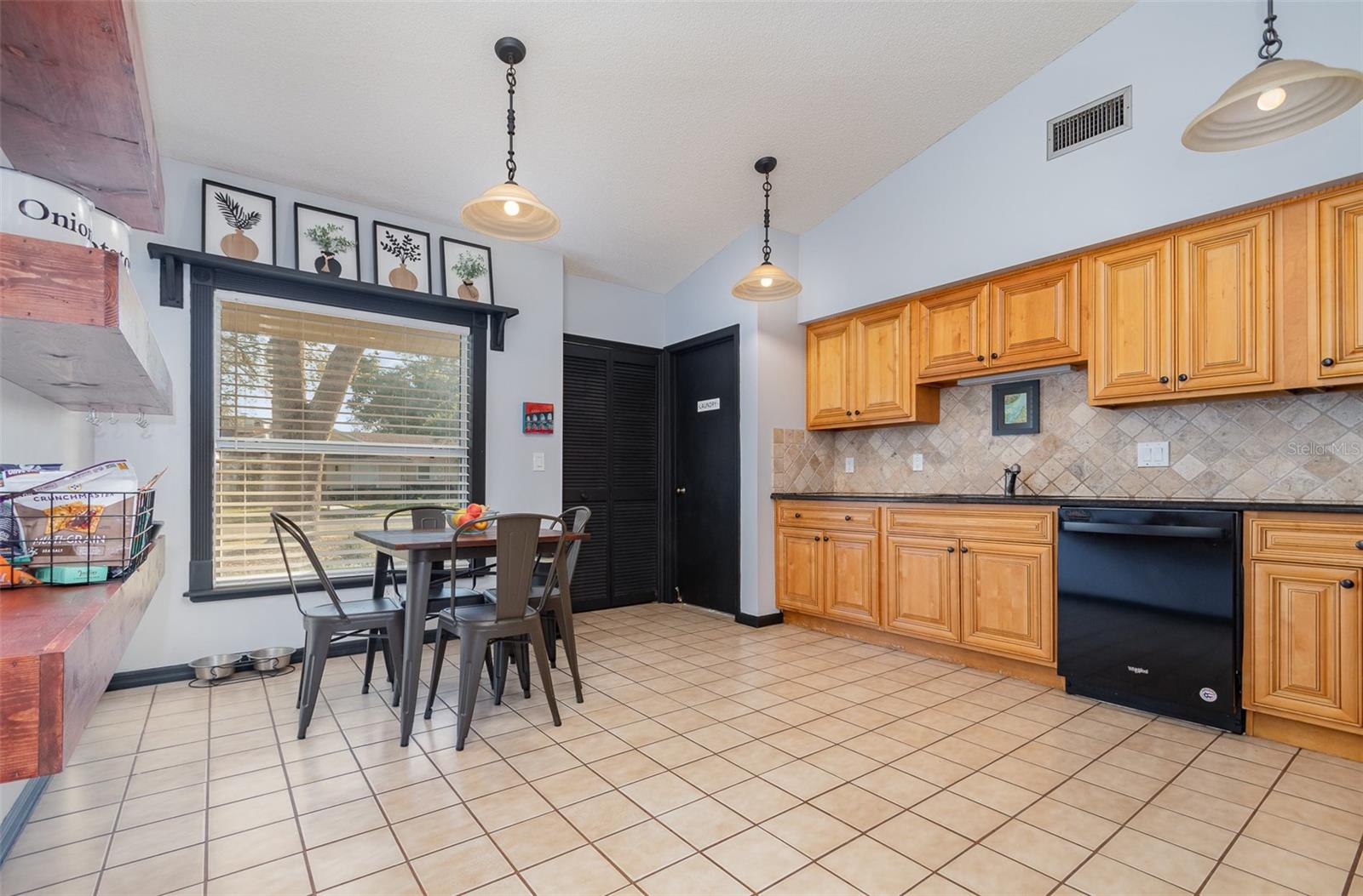 141 COLUMBUS CIR, LONGWOOD, FL, 32750