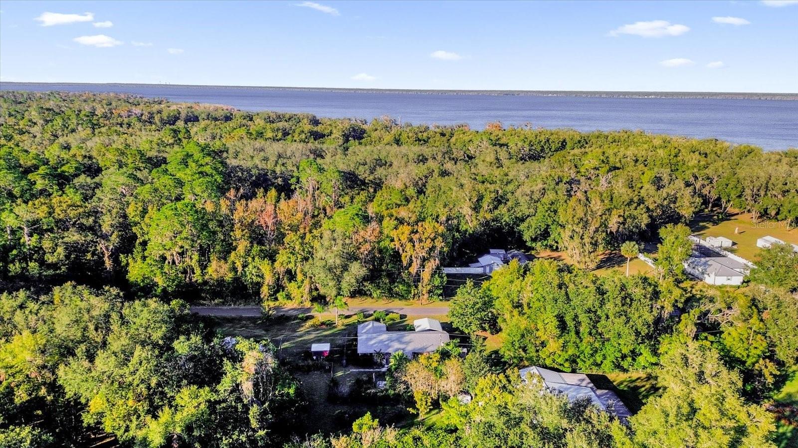 107 PIQUE RD, CRESCENT CITY, FL, 32112