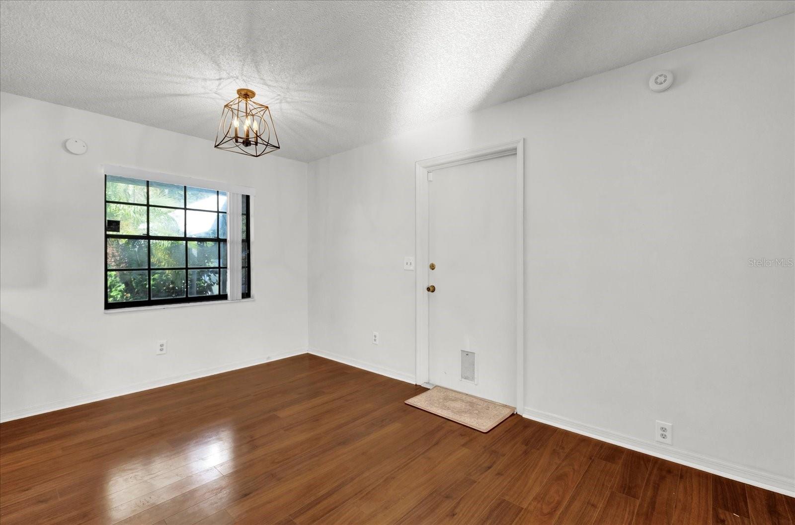 107 PIQUE RD, CRESCENT CITY, FL, 32112