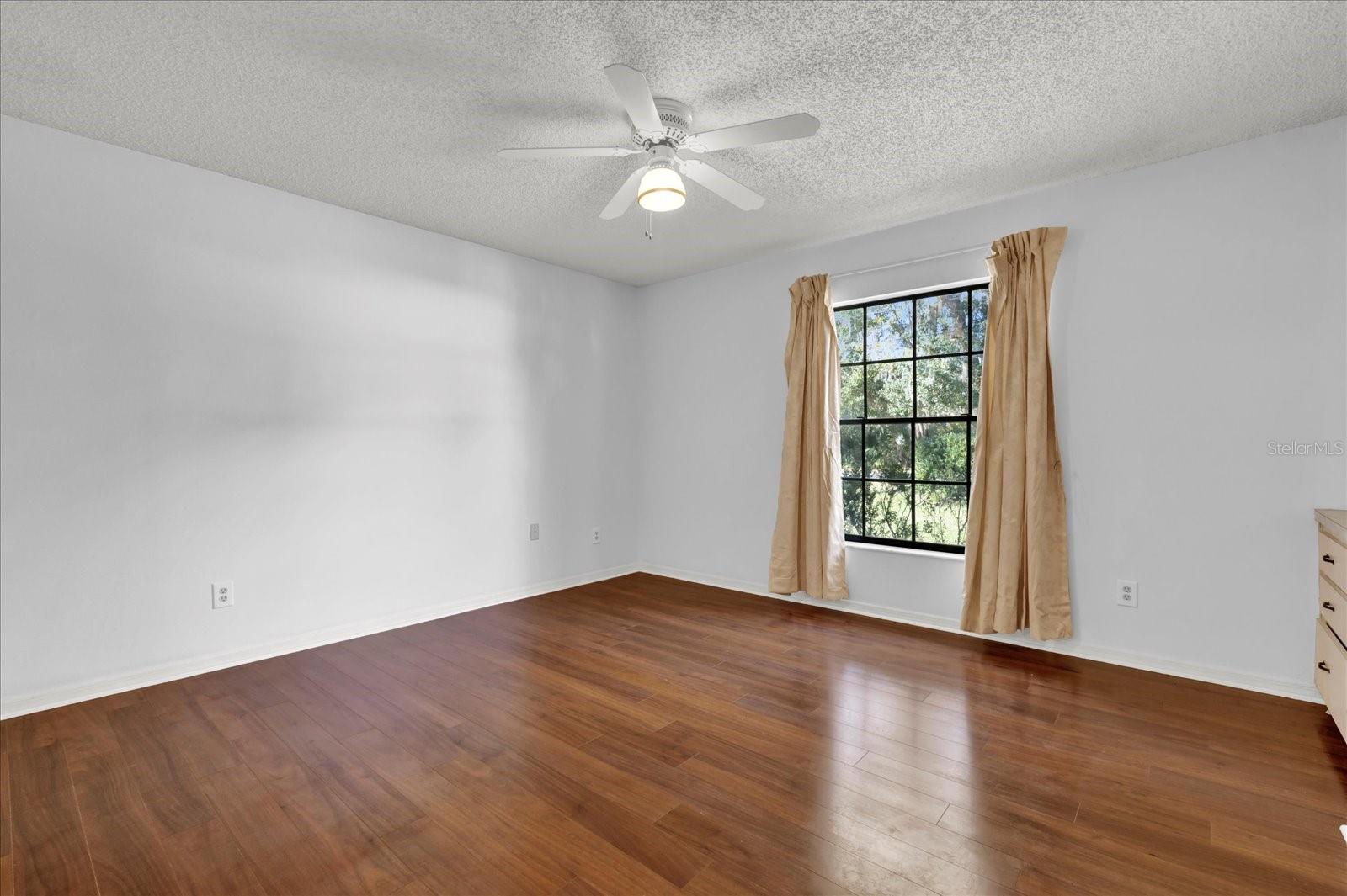 107 PIQUE RD, CRESCENT CITY, FL, 32112