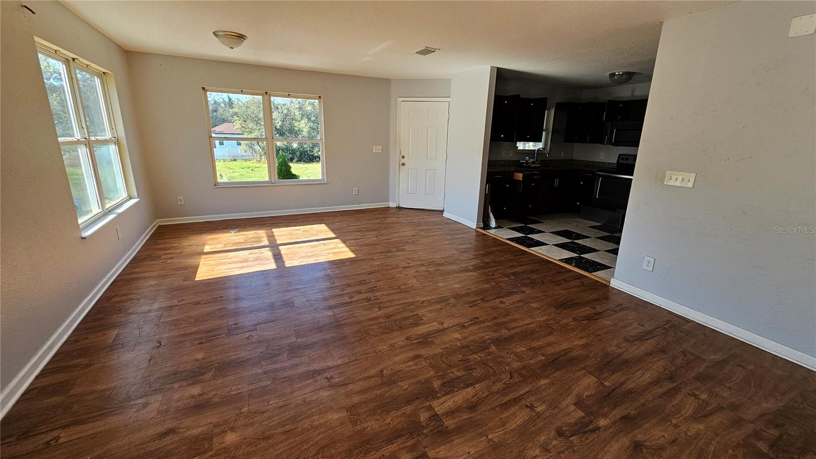 3711 WIGGINS LEAF ST, TAMPA, FL, 33619