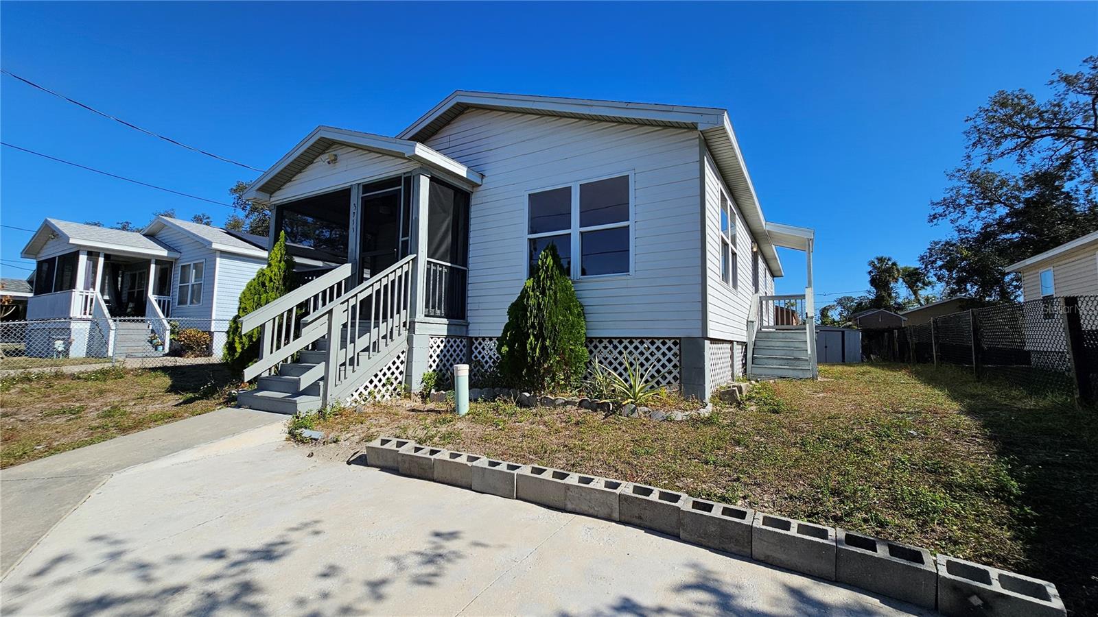 3711 WIGGINS LEAF ST, TAMPA, FL, 33619