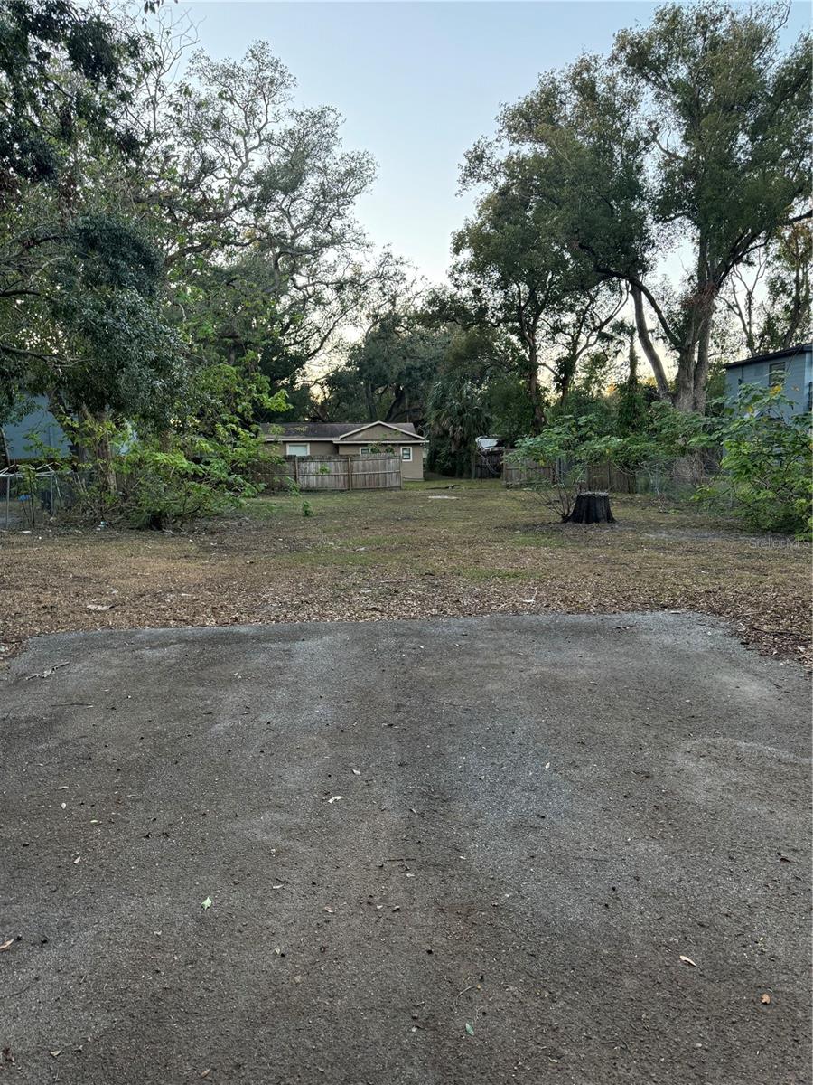 10122 N 11TH ST, TAMPA, FL, 33612
