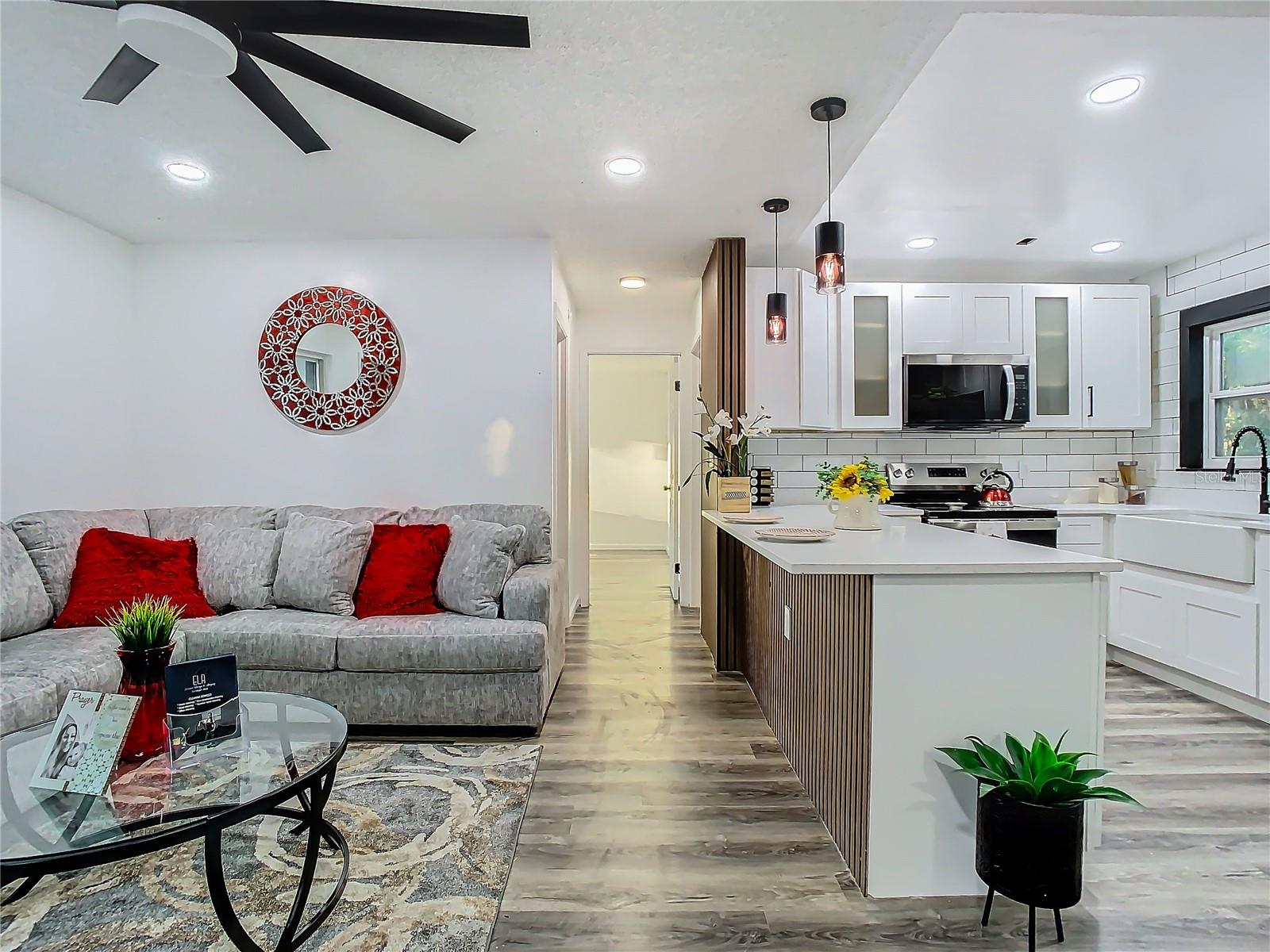 2801 KINNON DR, ORLANDO, FL, 32817