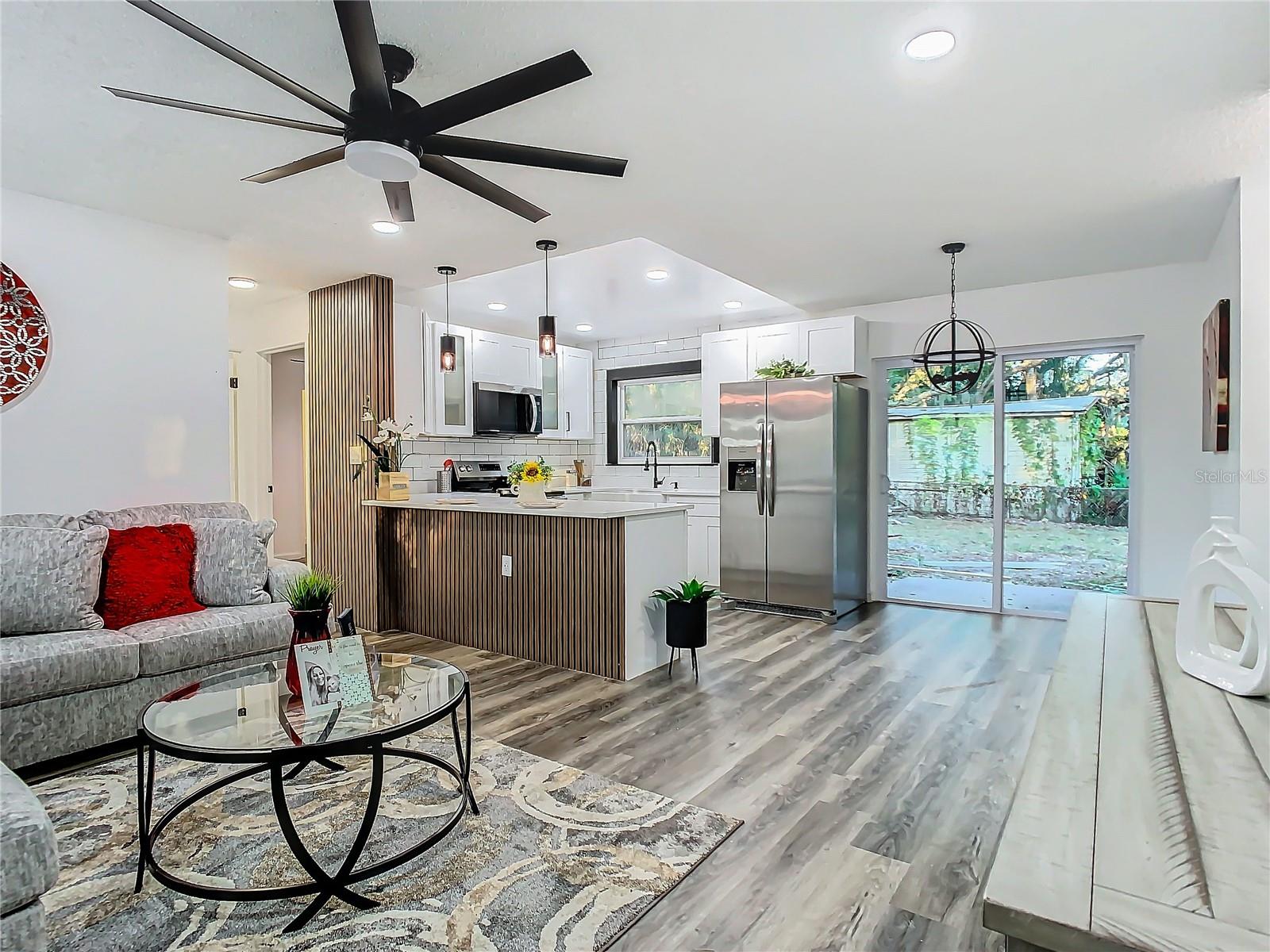 2801 KINNON DR, ORLANDO, FL, 32817