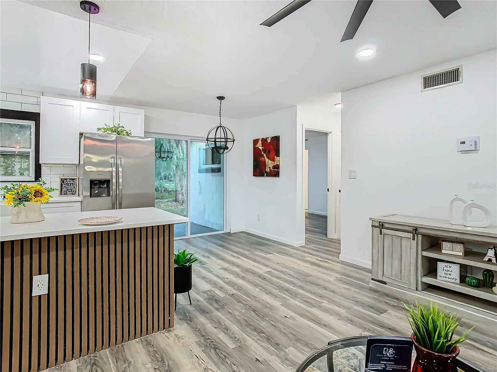 2801 KINNON DR, ORLANDO, FL, 32817