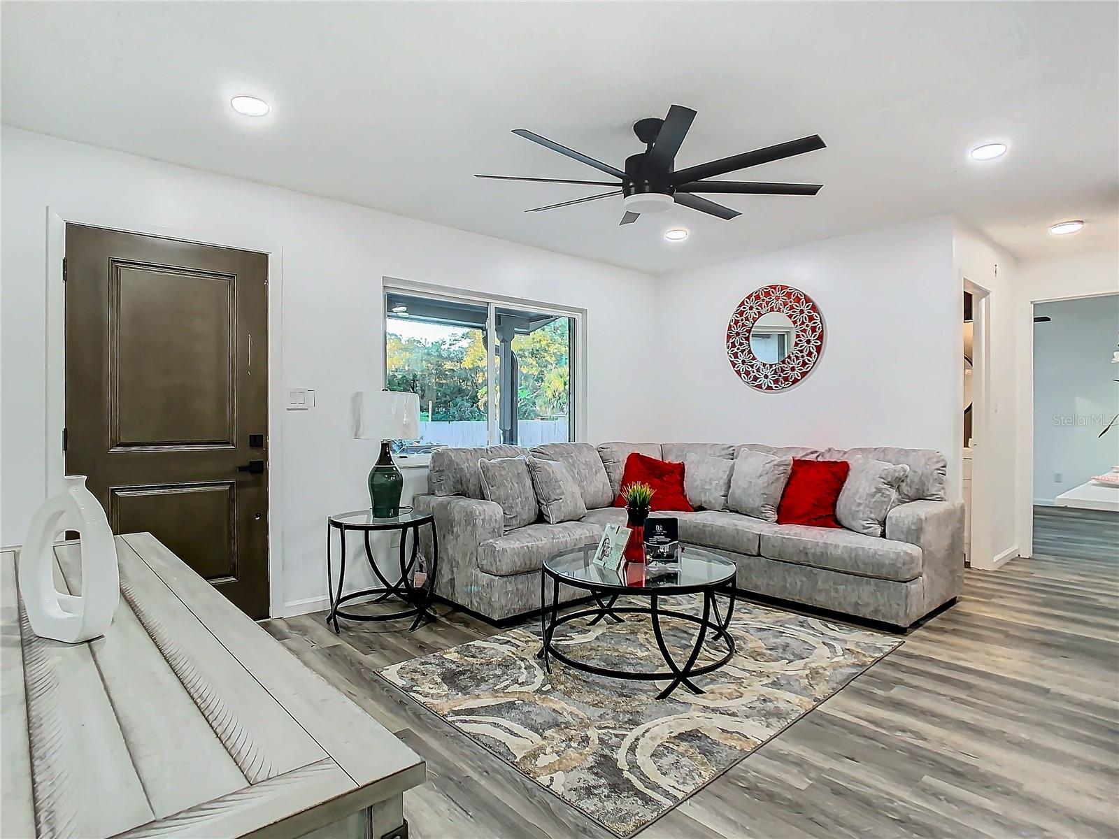 2801 KINNON DR, ORLANDO, FL, 32817