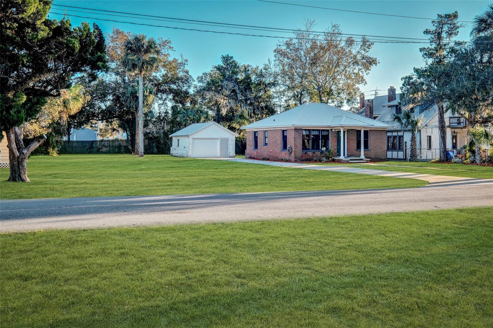 102 HAMILTON RD, EDGEWATER, FL, 32132