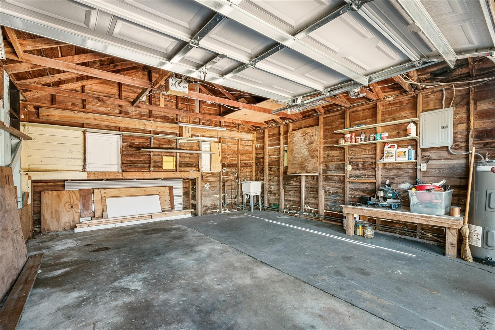 102 HAMILTON RD, EDGEWATER, FL, 32132