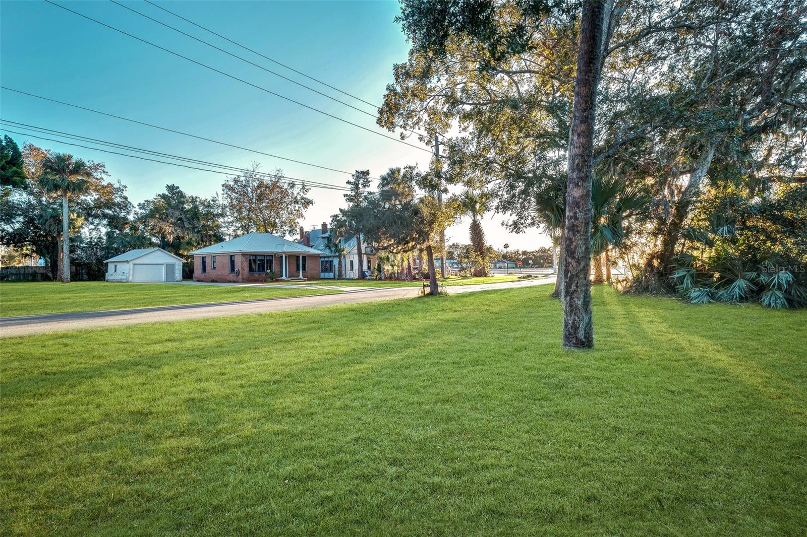 102 HAMILTON RD, EDGEWATER, FL, 32132