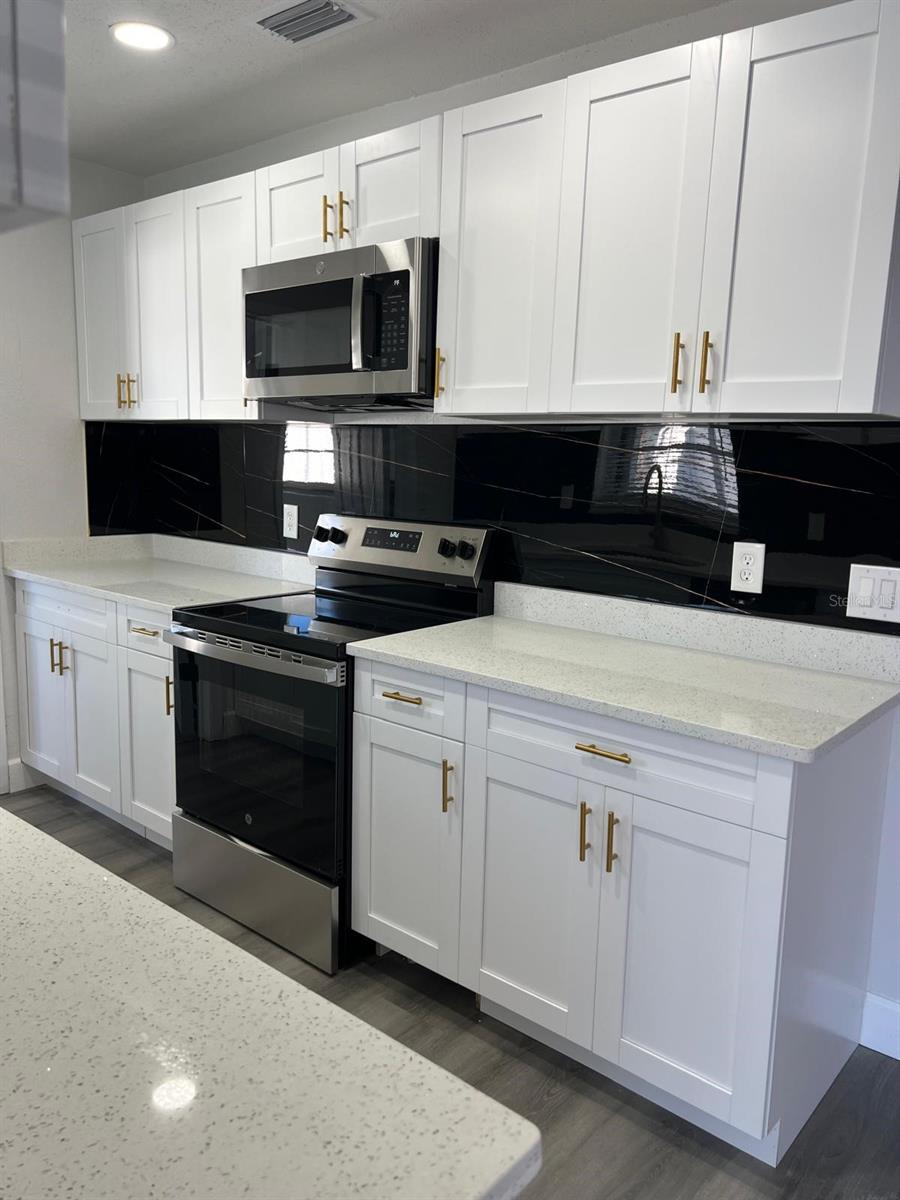 7222 RIVERWOOD BLVD, TAMPA, FL, 33615