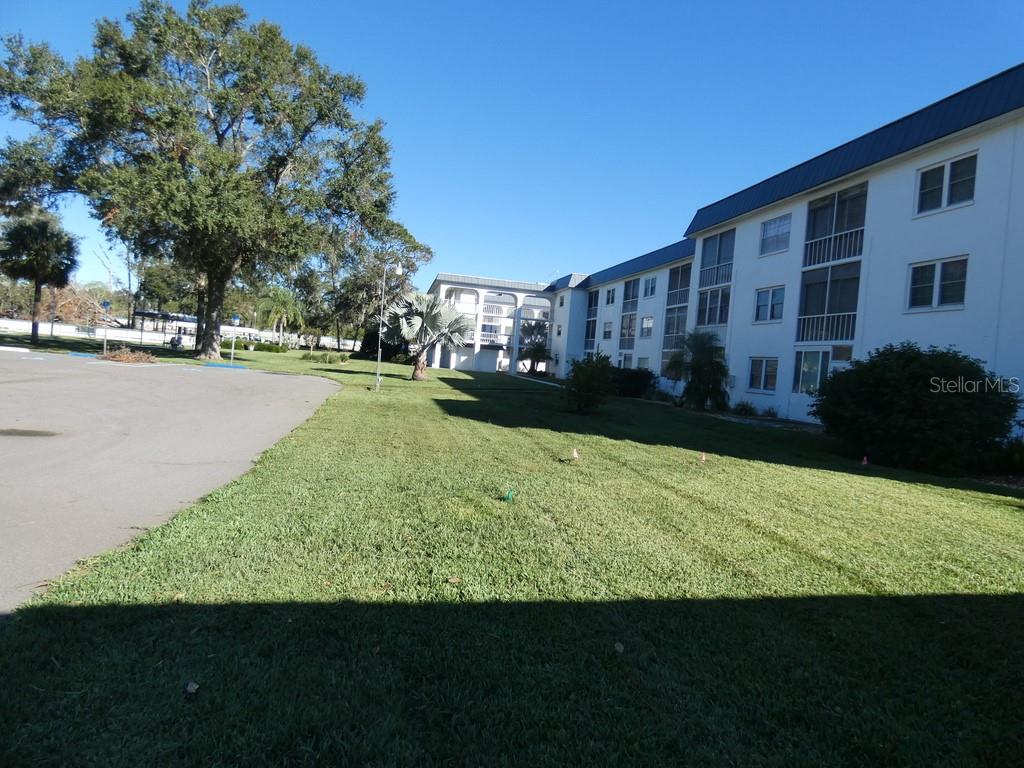 4801 AIRPORT RD #216, ZEPHYRHILLS, FL, 33542