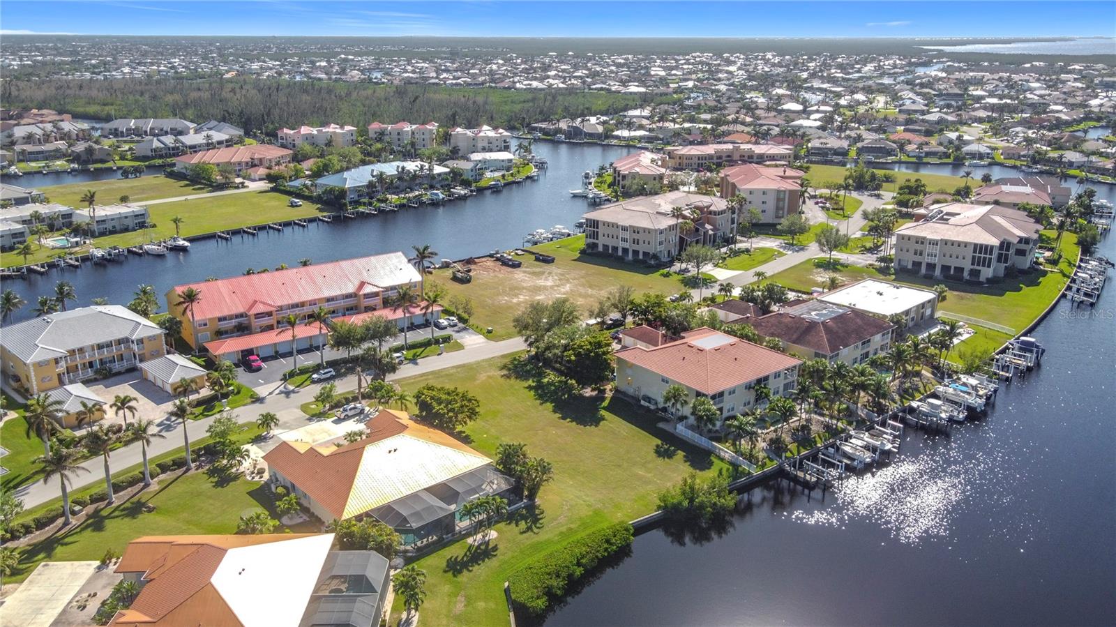 3227 PURPLE MARTIN DR, PUNTA GORDA, FL, 33950