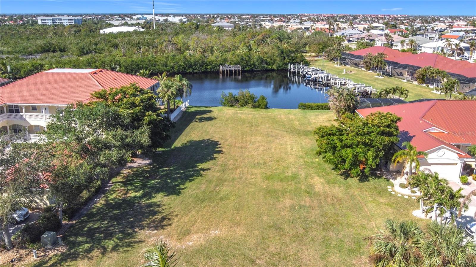 3227 PURPLE MARTIN DR, PUNTA GORDA, FL, 33950
