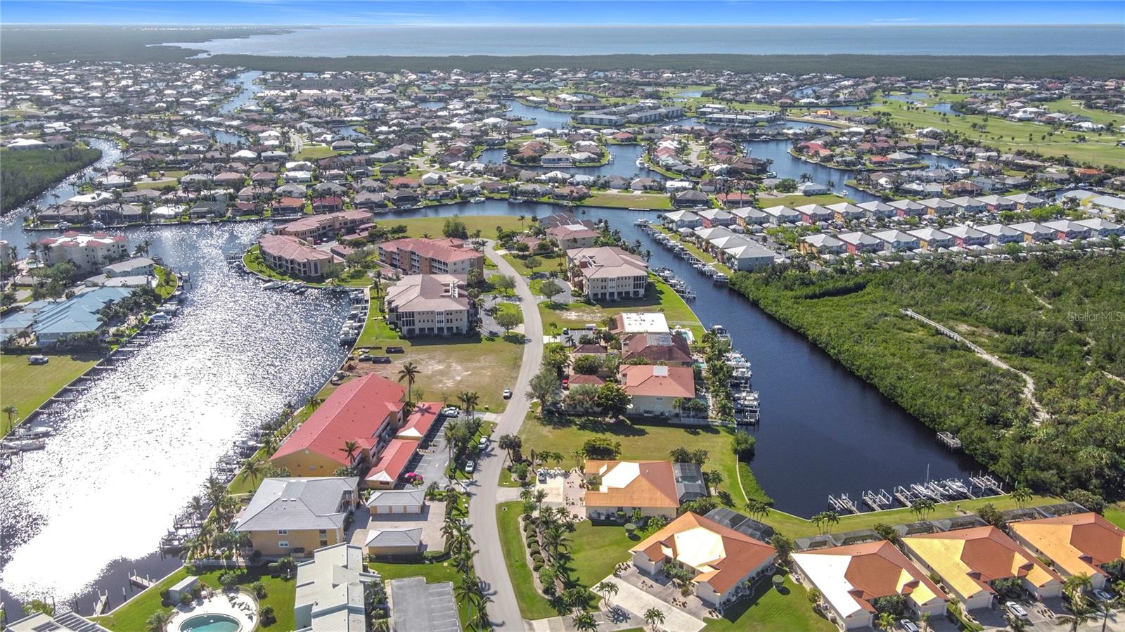 3227 PURPLE MARTIN DR, PUNTA GORDA, FL, 33950