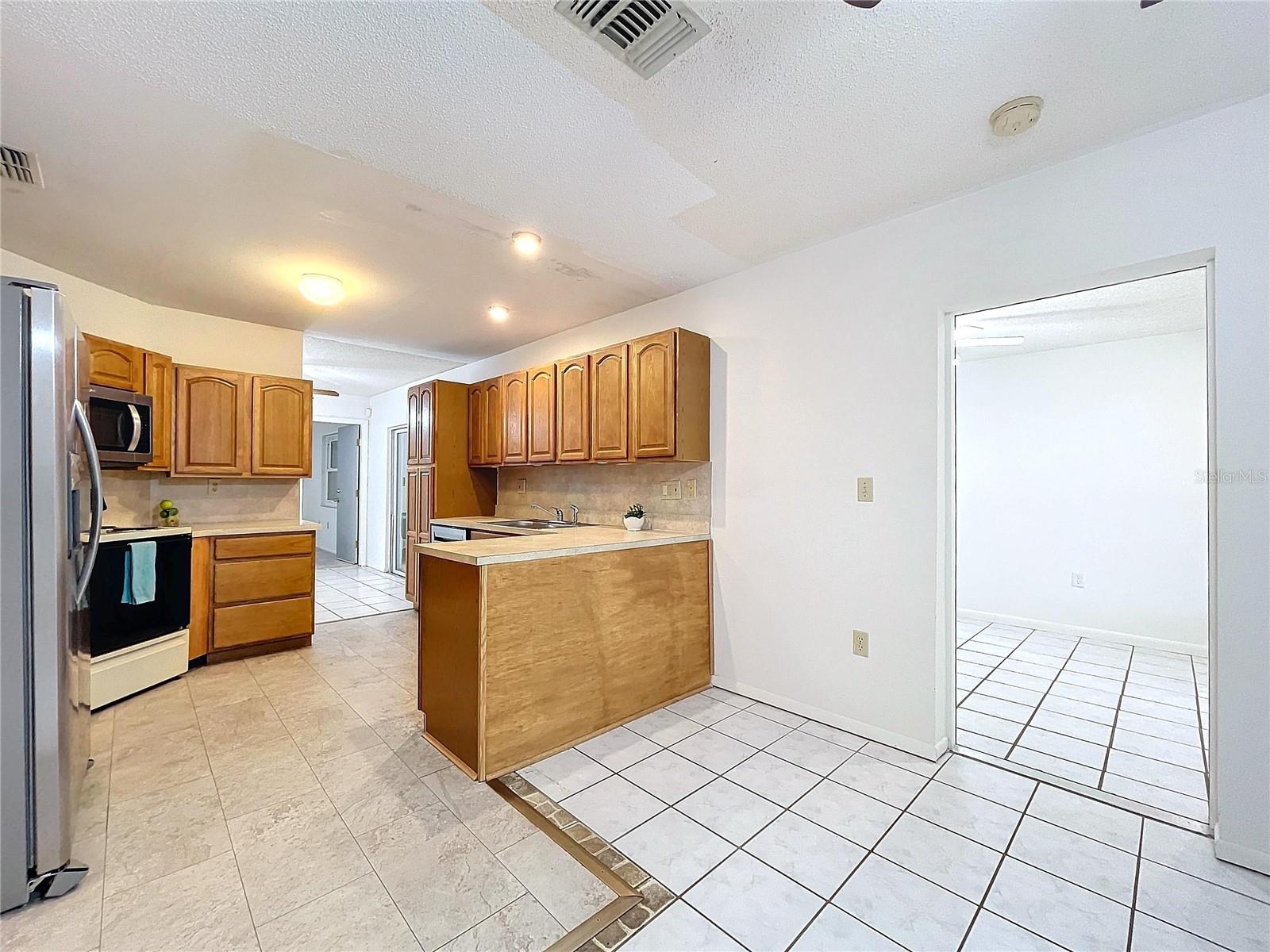 11015 ROLLINGWOOD DR, PORT RICHEY, FL, 34668